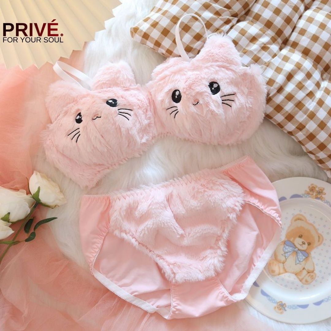 Peluş İç Çamaşırı Seti