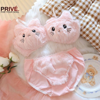 Peluş İç Çamaşırı Seti